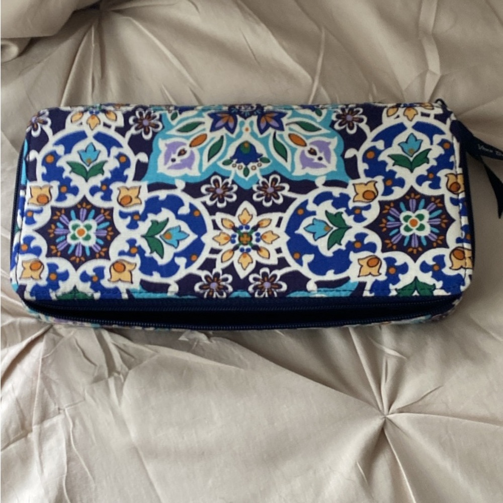 Vera Bradley pill holder